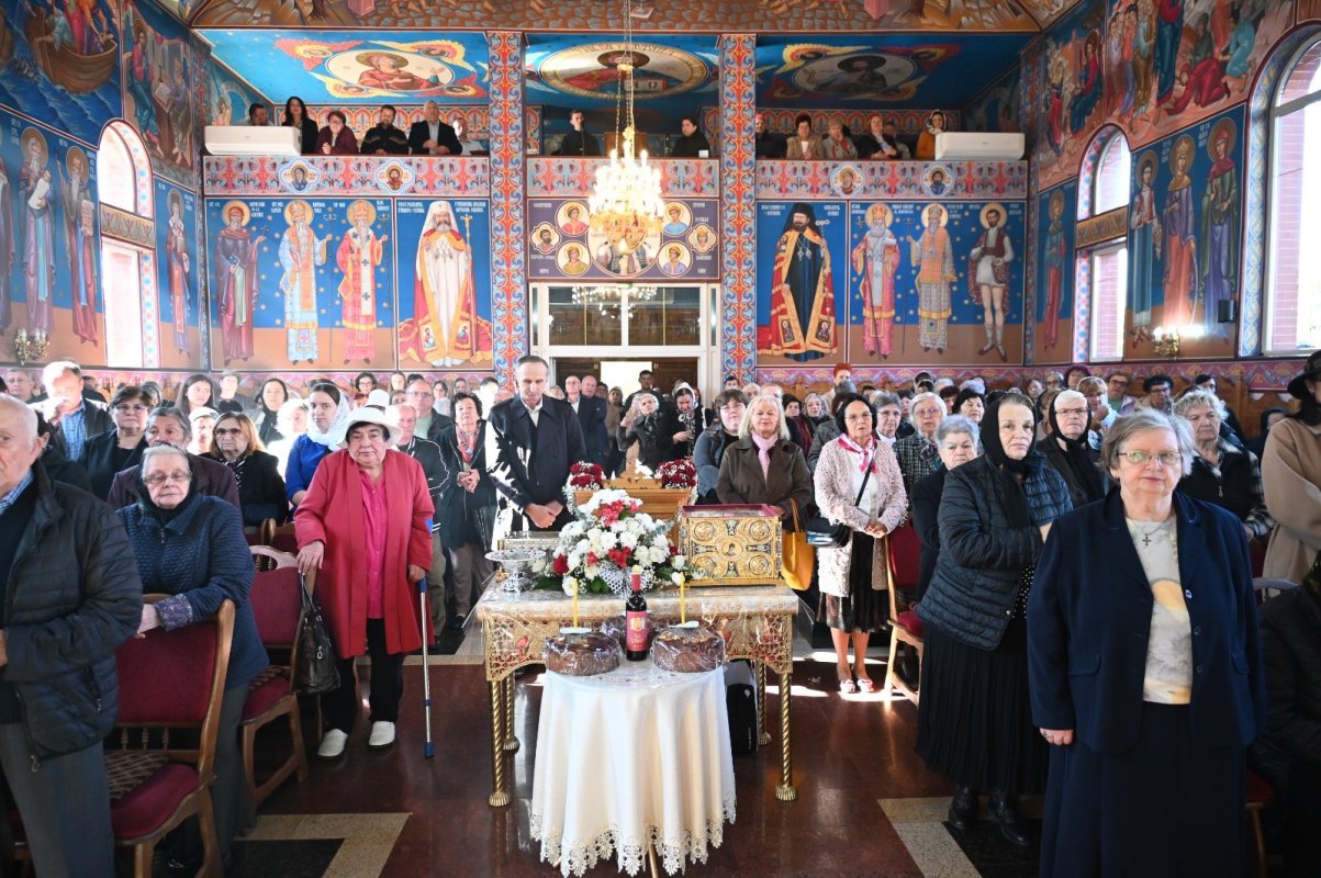 Sfânta Cuvioasă Parascheva, cinstită la Oradea 377231