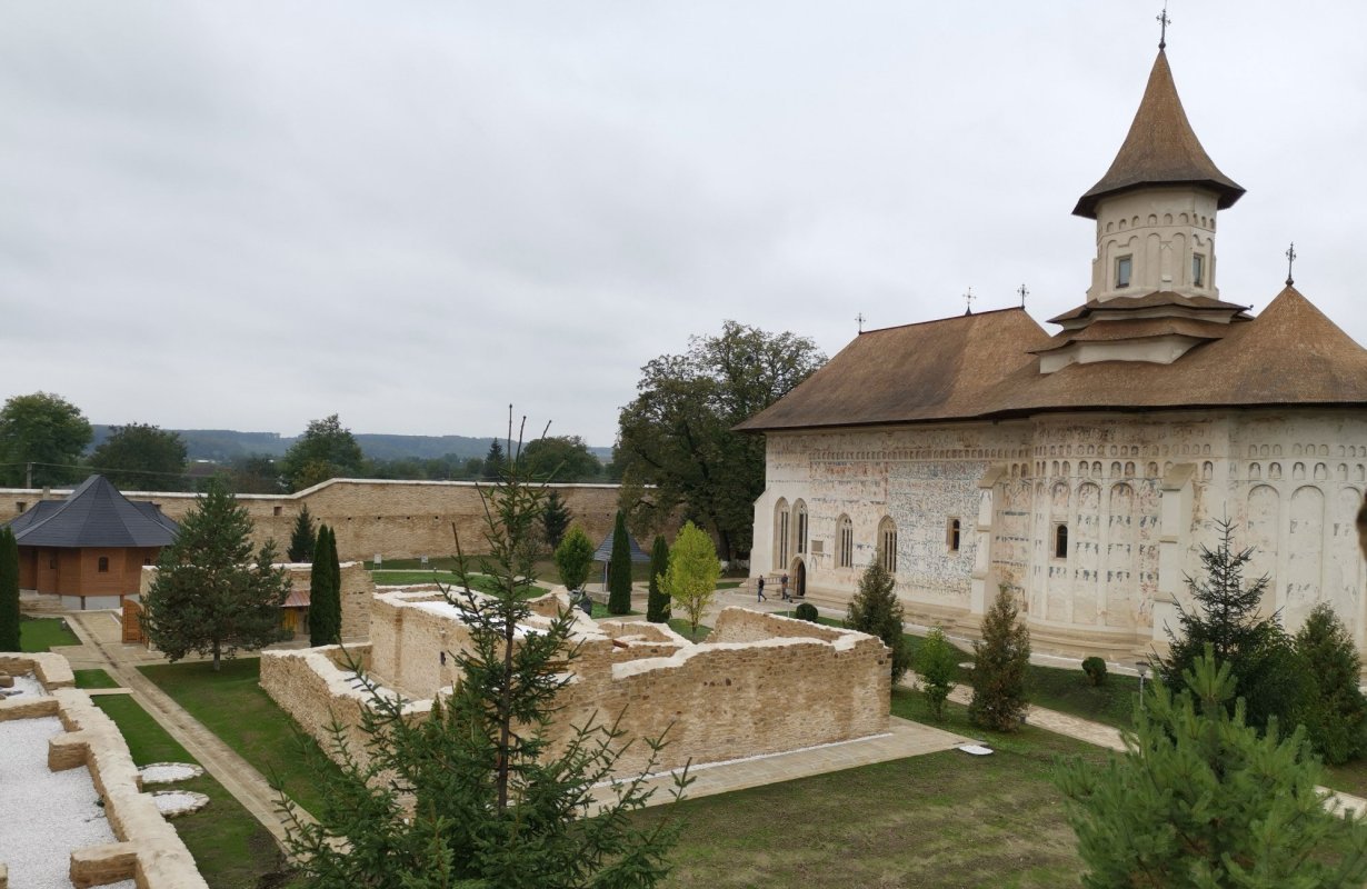 Sfinți care n-au cârtit 377186