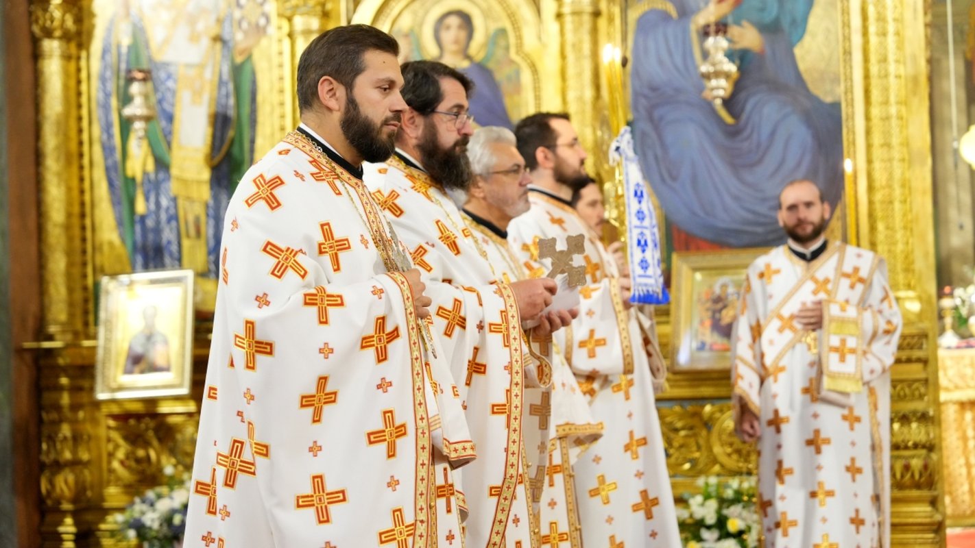 Liturghie arhierească în Catedrala Mitropolitană din Sibiu 377388