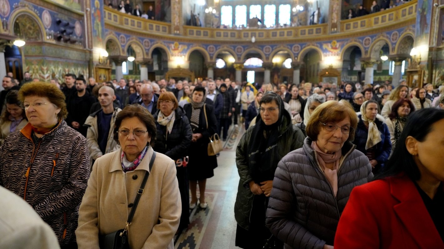 Liturghie arhierească în Catedrala Mitropolitană din Sibiu 377389
