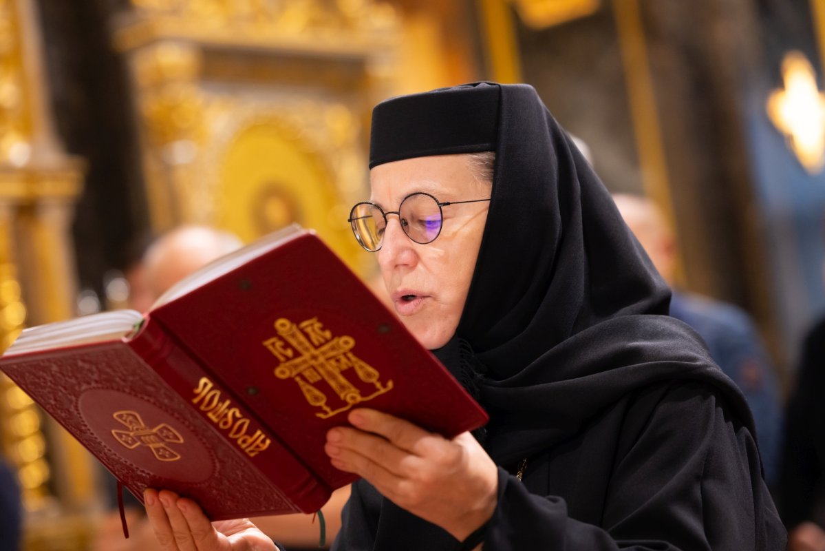 Rugăciune, credinţă şi istorie la Biserica Domnița Bălașa 377364
