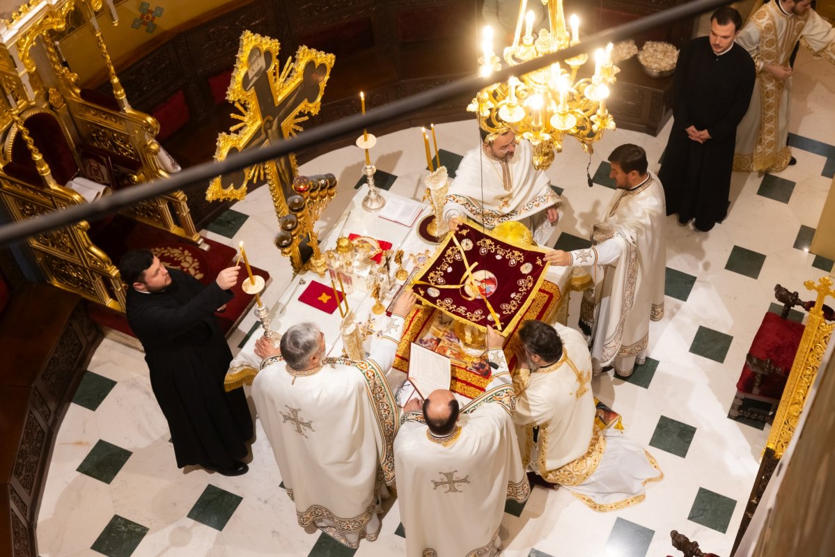 Rugăciune, credinţă şi istorie la Biserica Domnița Bălașa 377368