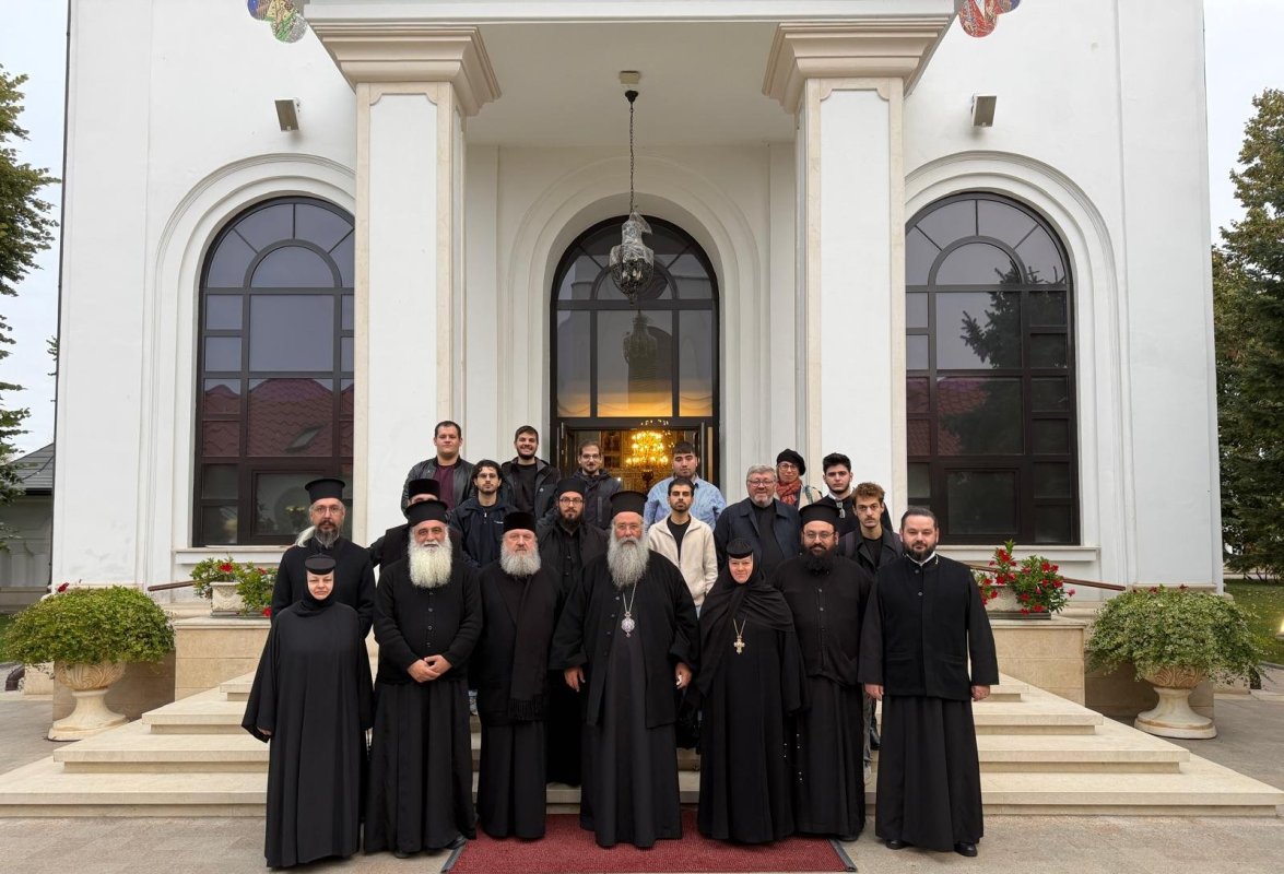 Misiune și comuniune între Bisericile Ortodoxe: vizita Mitropolitului Gheorghios de Kitros, Katerini și Platamonas, păstor al unei eparhii cu rădăcini apostolice 377419