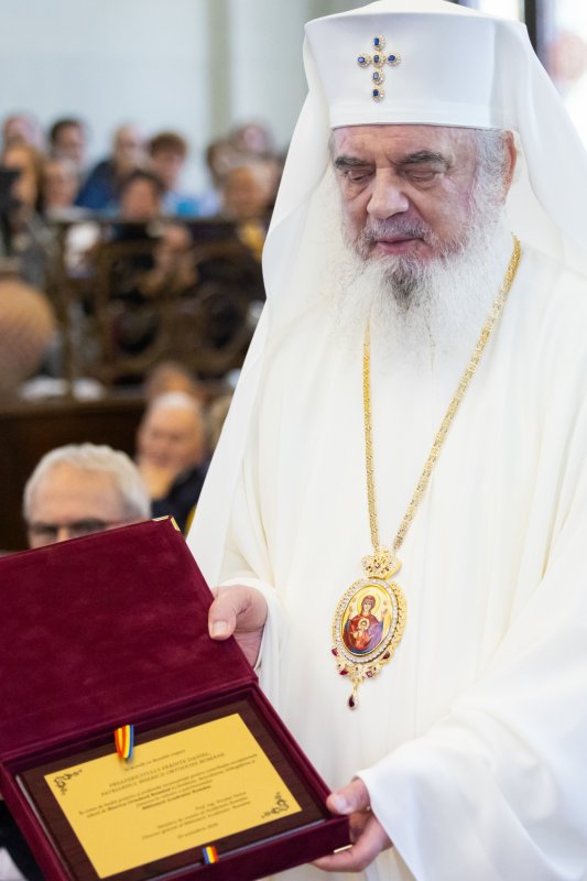 Lansare de volum monografic la Academia Română 377539