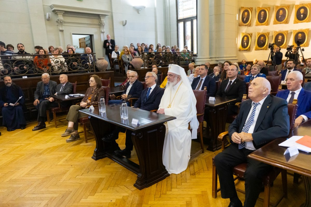 Lansare de volum monografic la Academia Română 377540