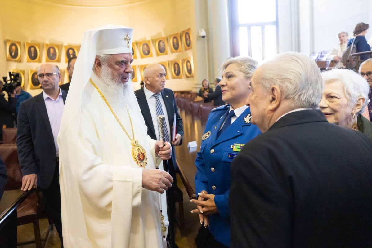 Lansare de volum monografic la Academia Română 377543