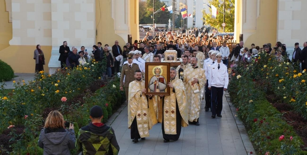 Moaștele Sfântului Gheorghe Pelerinul, la Catedrala Arhiepiscopală din Alba Iulia 377602