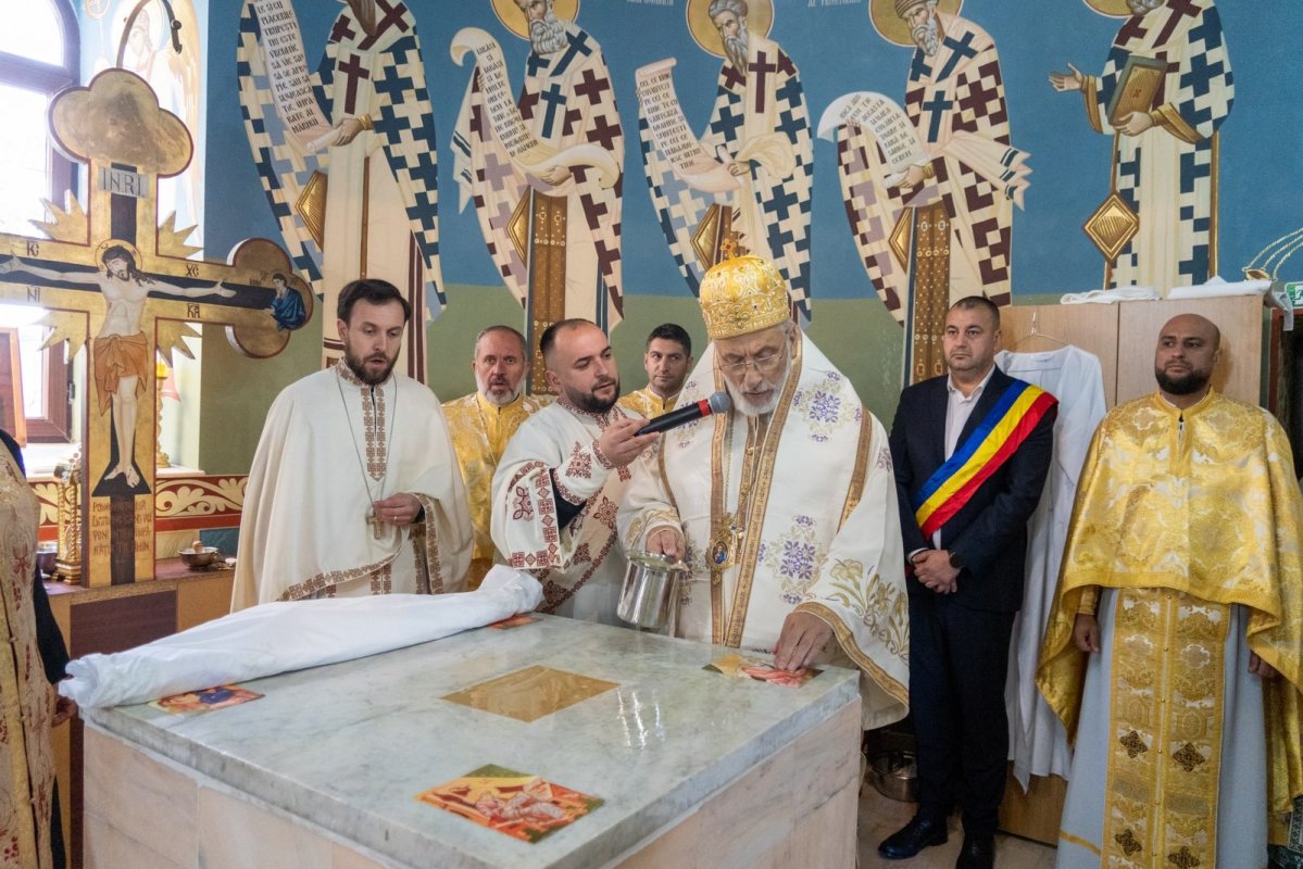 Moment de împlinire la o parohie din judeţul Argeş 377645