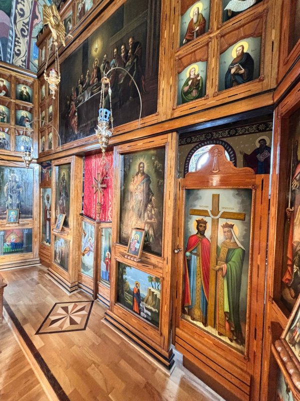 Un artist popular și un discret ctitor al bisericilor din Ținutul Fălticenilor 377631
