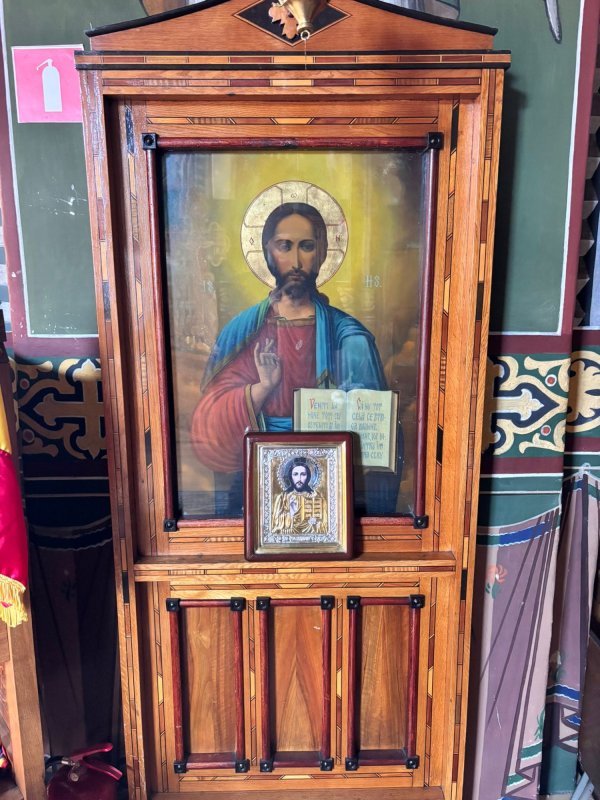 Un artist popular și un discret ctitor al bisericilor din Ținutul Fălticenilor 377633
