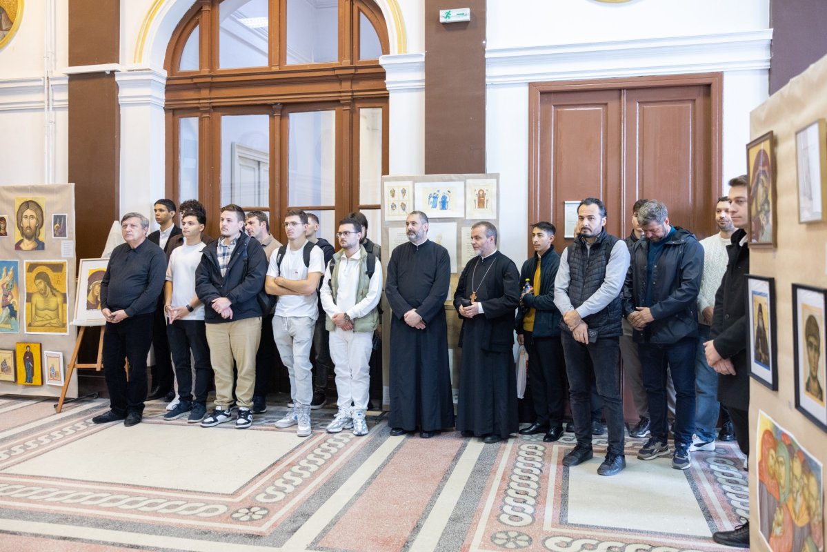 Expoziție la Facultatea de Teologie Ortodoxă din București 377759