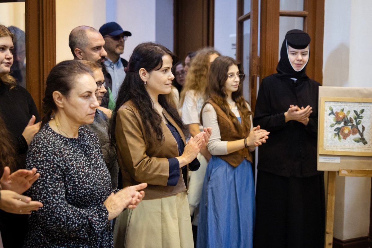 Expoziție la Facultatea de Teologie Ortodoxă din București 377764
