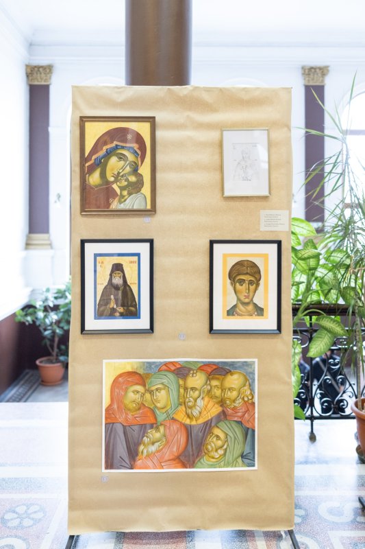 Expoziție la Facultatea de Teologie Ortodoxă din București 377766