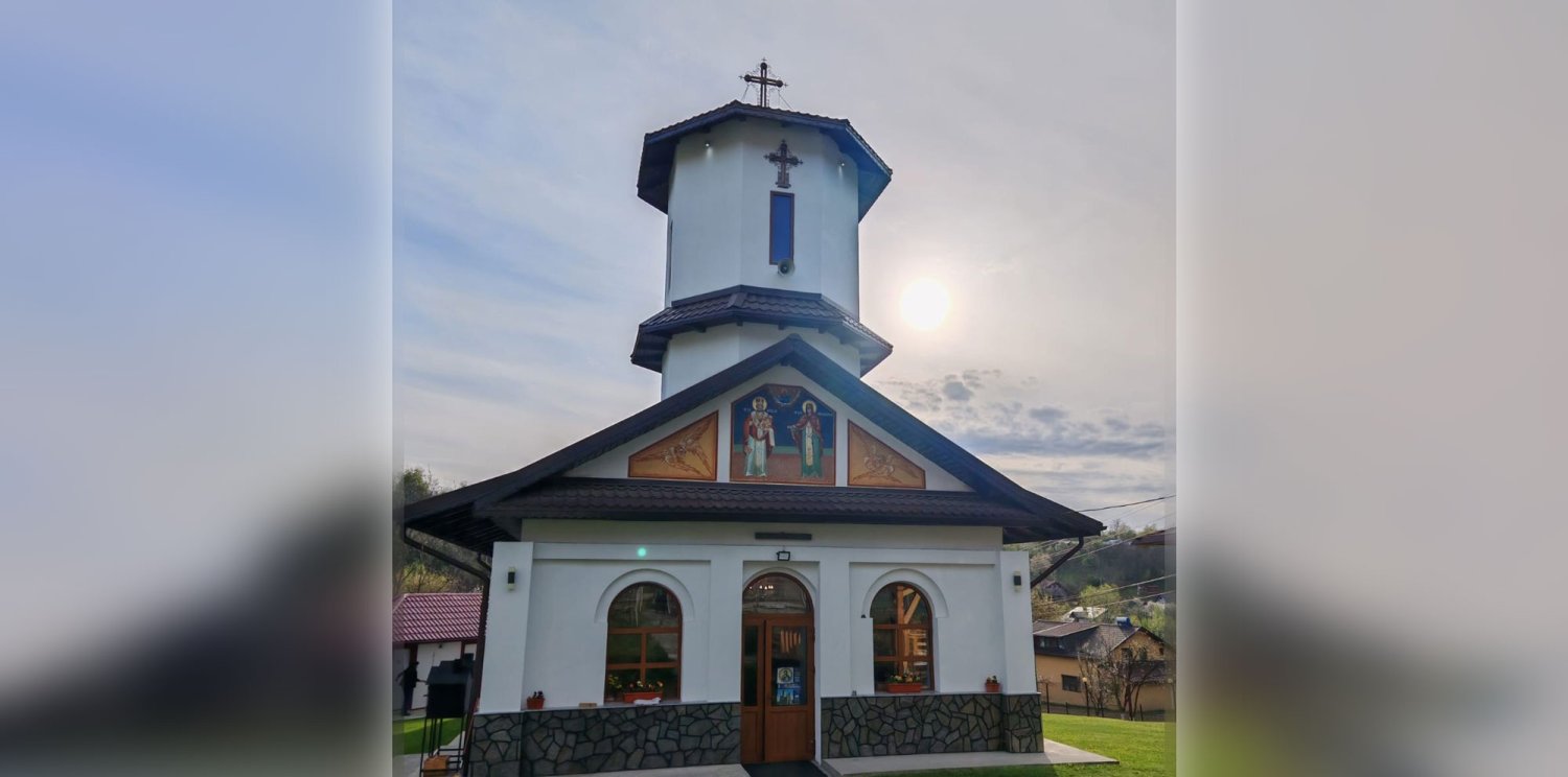 Bisericile din Valea Stâlpului și Olteni - frumusețe înnoită prin dăruire preoțească 377989
