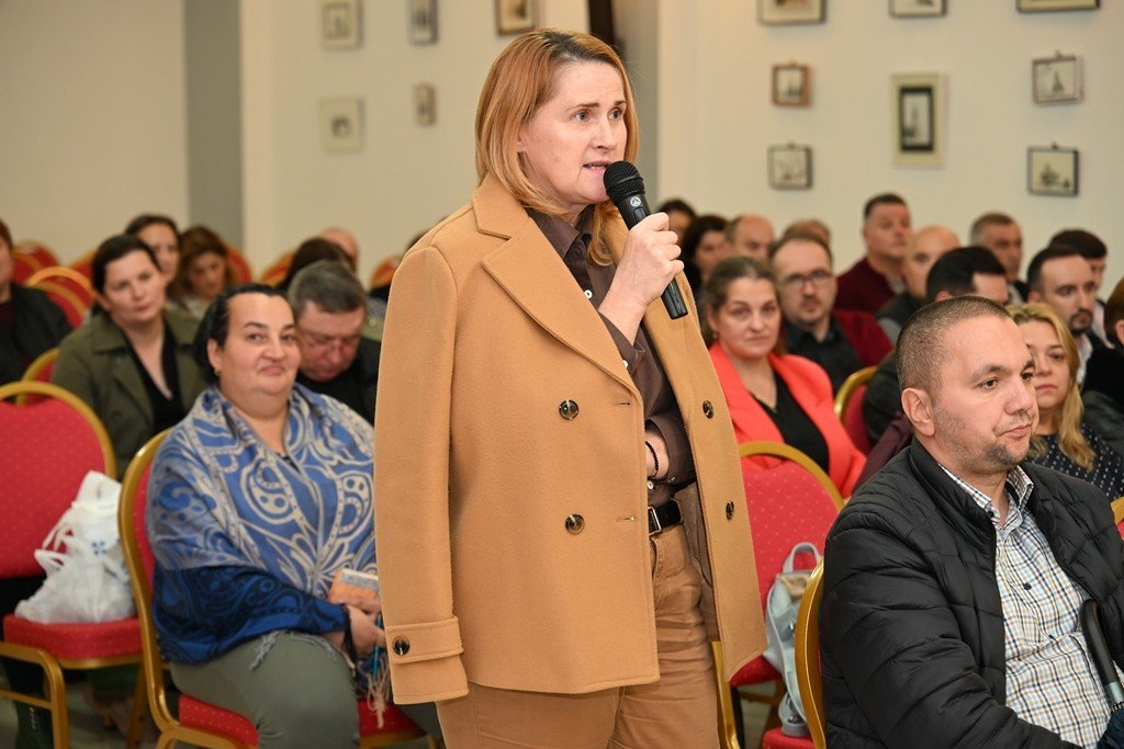 Consfătuirea profesorilor de religie din Caraş-Severin  377921