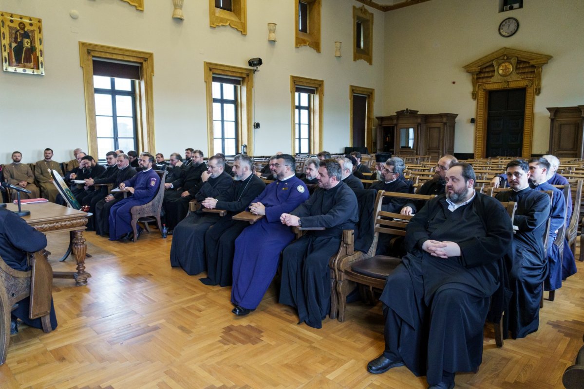 Conferința anuală a preoților misionari de caritate din Arhiepiscopia Iașilor 378088