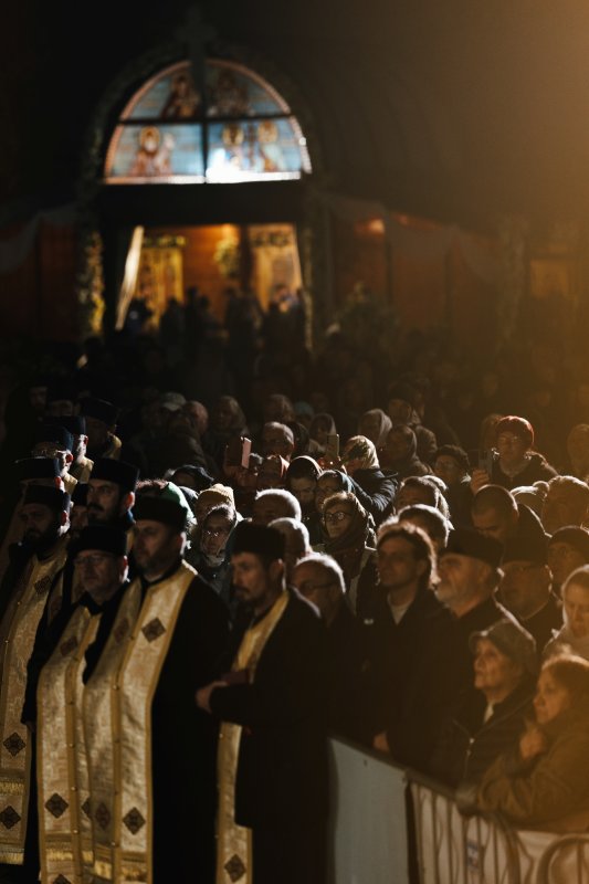 Laudă de seară pentru Sfântul Ocrotitor al Bucureștilor 378524
