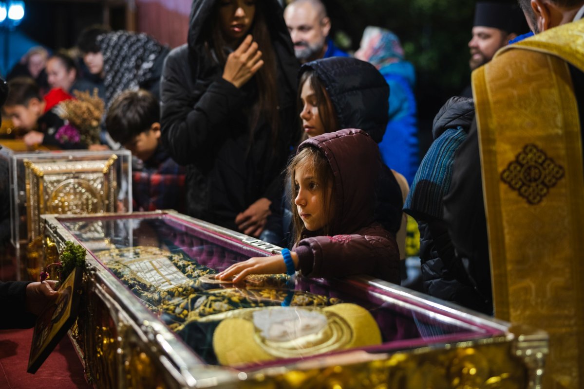 Laudă de seară pentru Sfântul Ocrotitor al Bucureștilor 378533