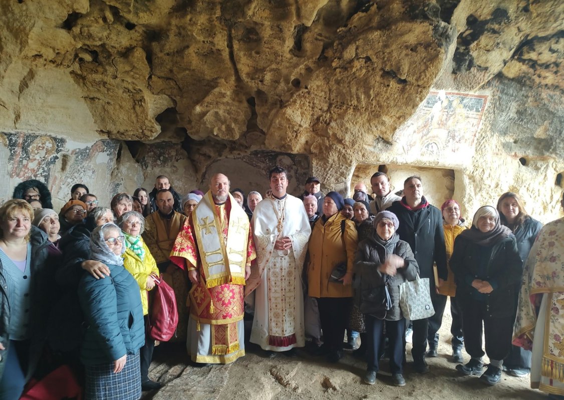 Prezenţă românească la mănăstirea rupestră de la Ivanovo, Bulgaria 378719