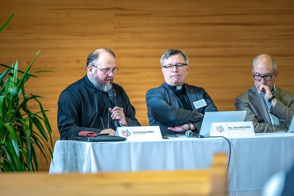 Biserica Ortodoxă Română reprezentată la întâlnirea responsabililor ecumenici ai CEC de la Praga 379038