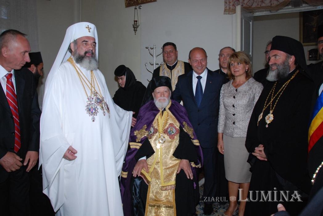 Arhiepiscopia Romanului şi Bacăului 320416