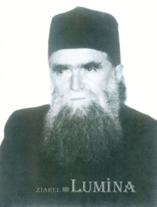 Duhovnicul Iachint Unciuleac de la Mănăstirea Putna 174946
