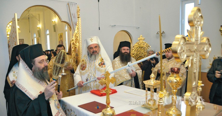 Calea Sfinţilor a umplut de lumină străzile Capitalei 348729