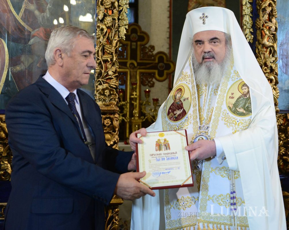 Sfinţirea unei biserici-martir din Capitală 307015