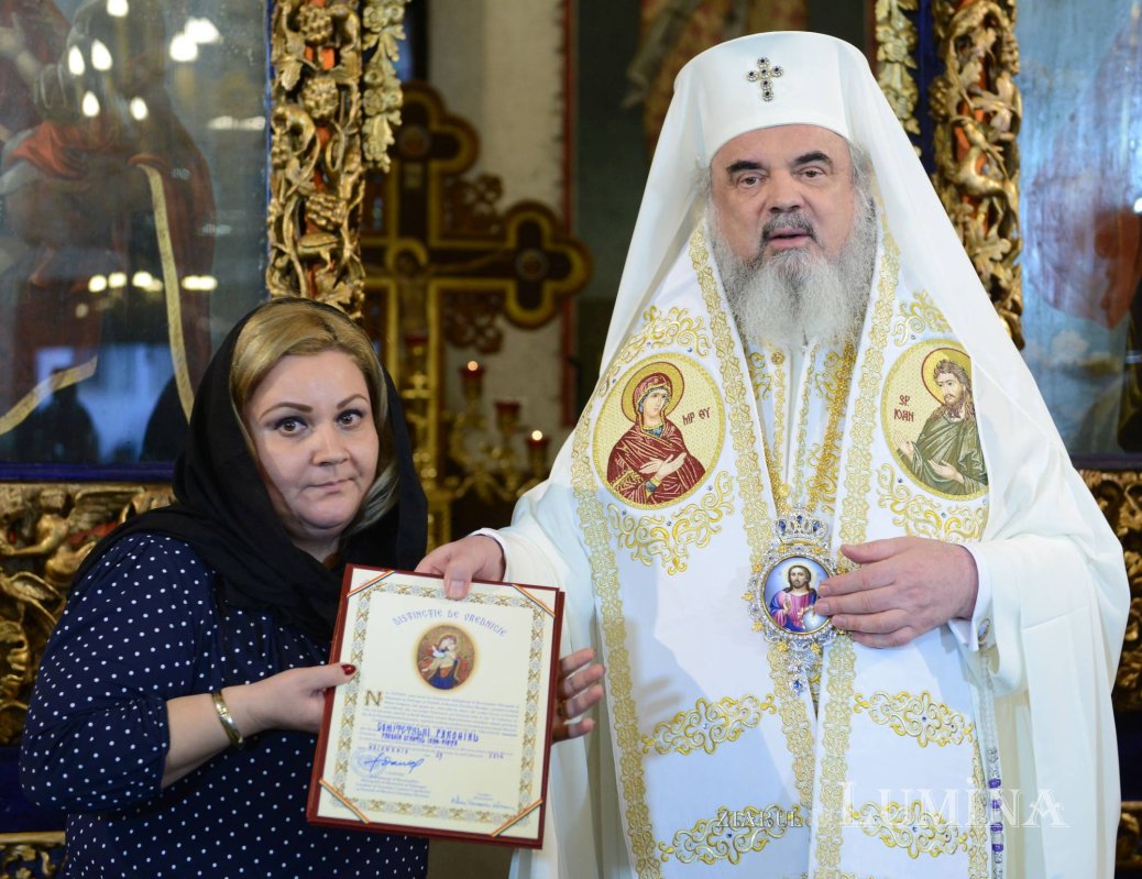 Sfinţirea unei biserici-martir din Capitală 307018