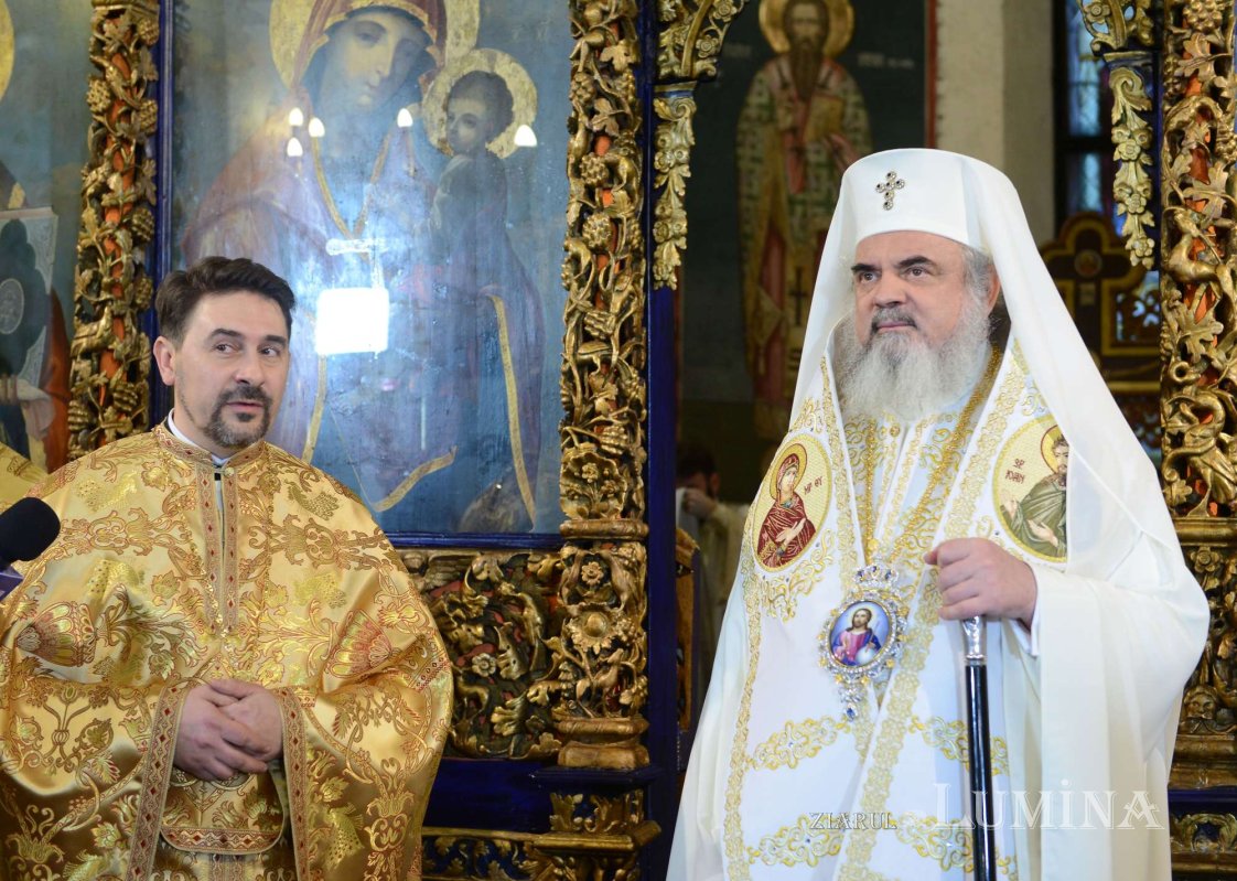 Sfinţirea unei biserici-martir din Capitală 307022