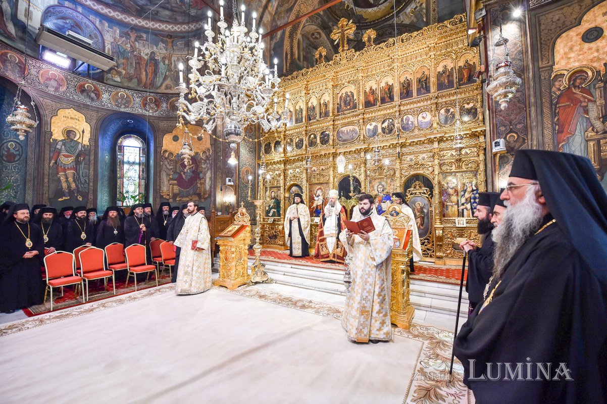 Patriarhul României a sărbătorit 9 ani de la întronizare 51932