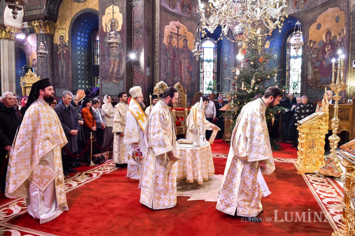 Început de an cu mulţumire şi binecuvântare 46825