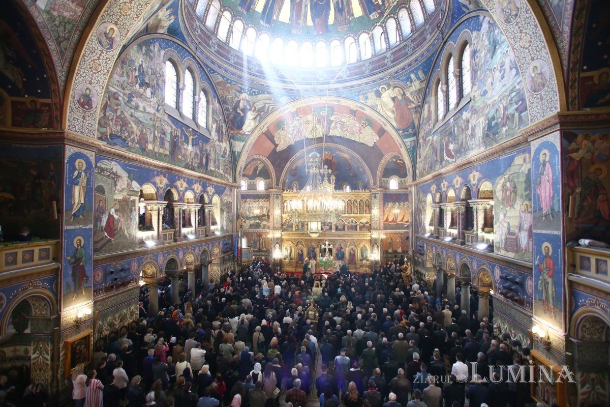 Catedrala „Sfânta Treime” din Sibiu, simbol al unității românești 39459