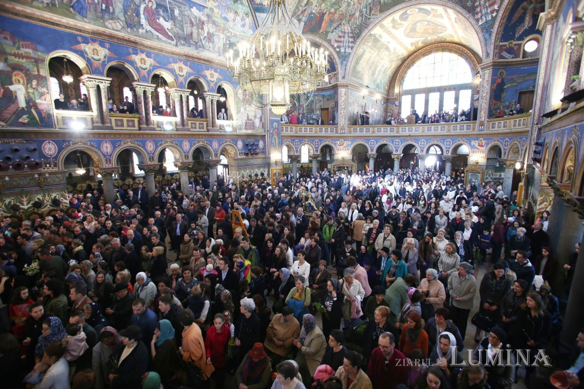 Catedrala „Sfânta Treime” din Sibiu, simbol al unității românești 39461