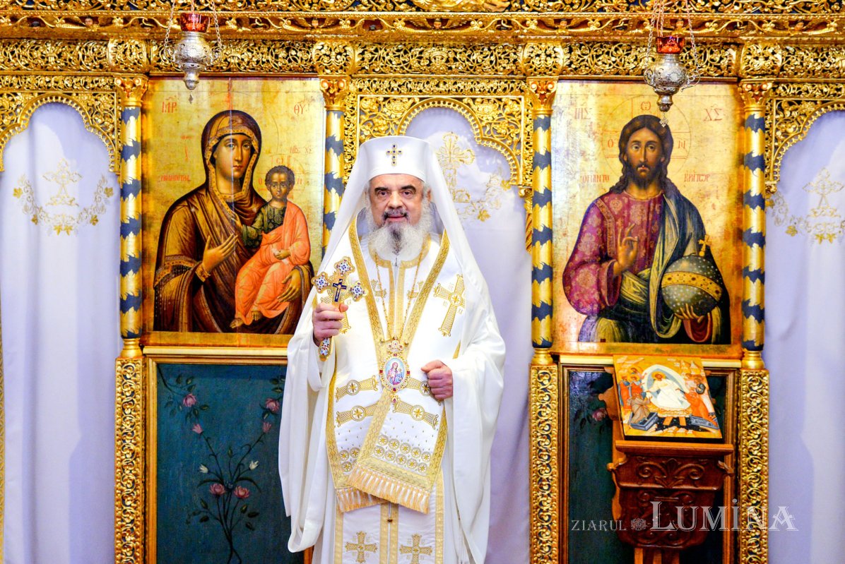 „Înălțarea Crucii, preamărirea iubirii jertfelnice” 373887