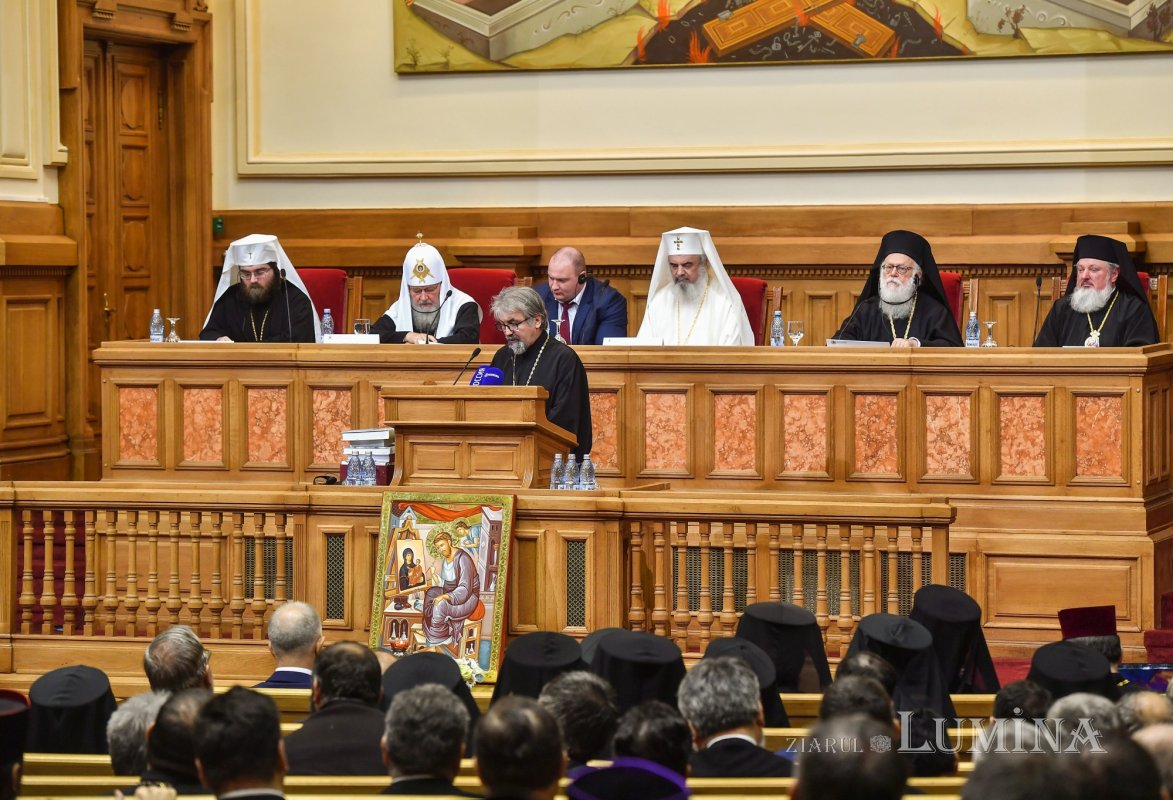 Ședința solemnă a Sfântului Sinod dedicată mărturisirii credinței în timpul regimului comunist 314585
