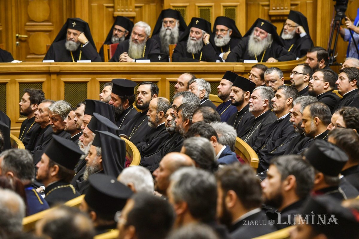 Ședința solemnă a Sfântului Sinod dedicată mărturisirii credinței în timpul regimului comunist 314587