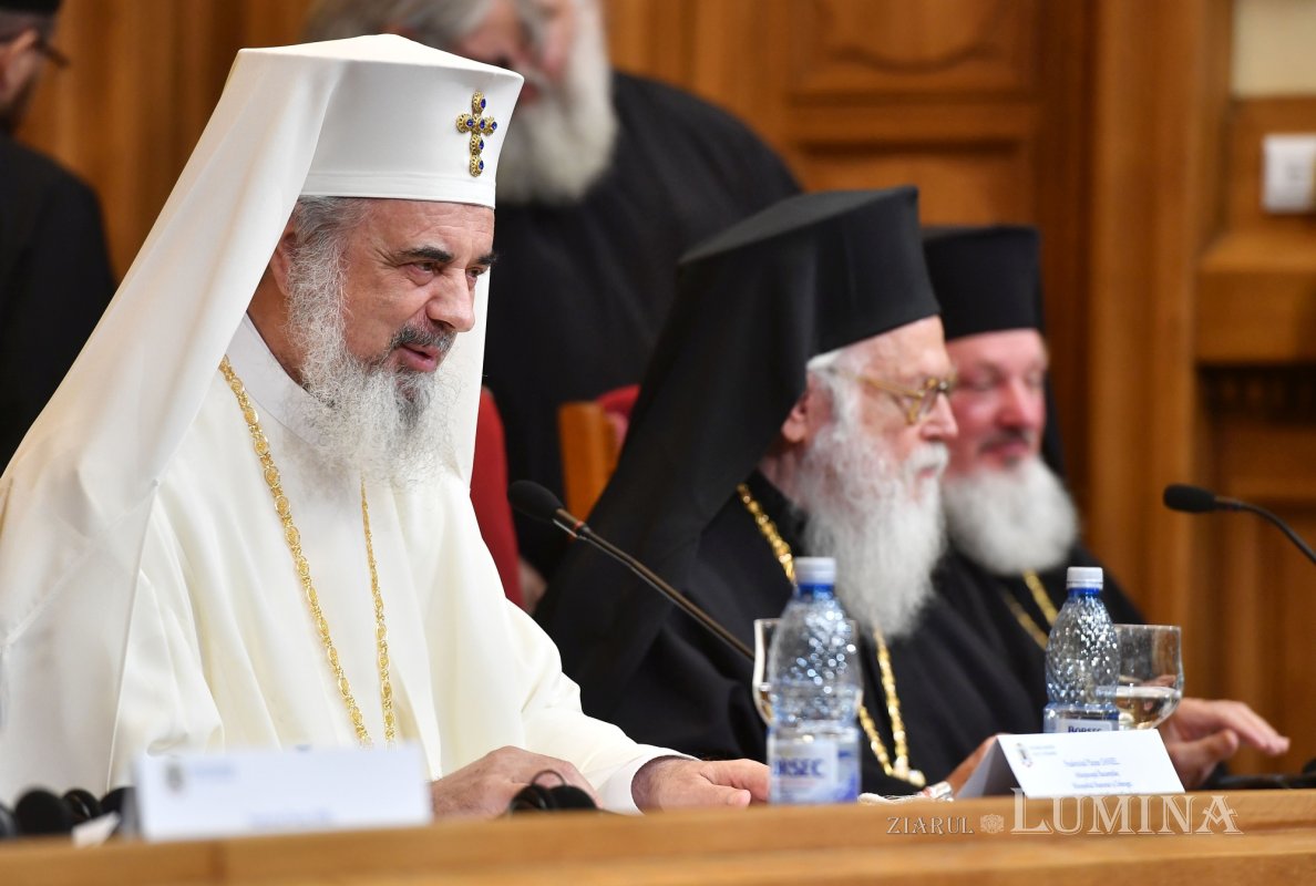 Ședința solemnă a Sfântului Sinod dedicată mărturisirii credinței în timpul regimului comunist 314597
