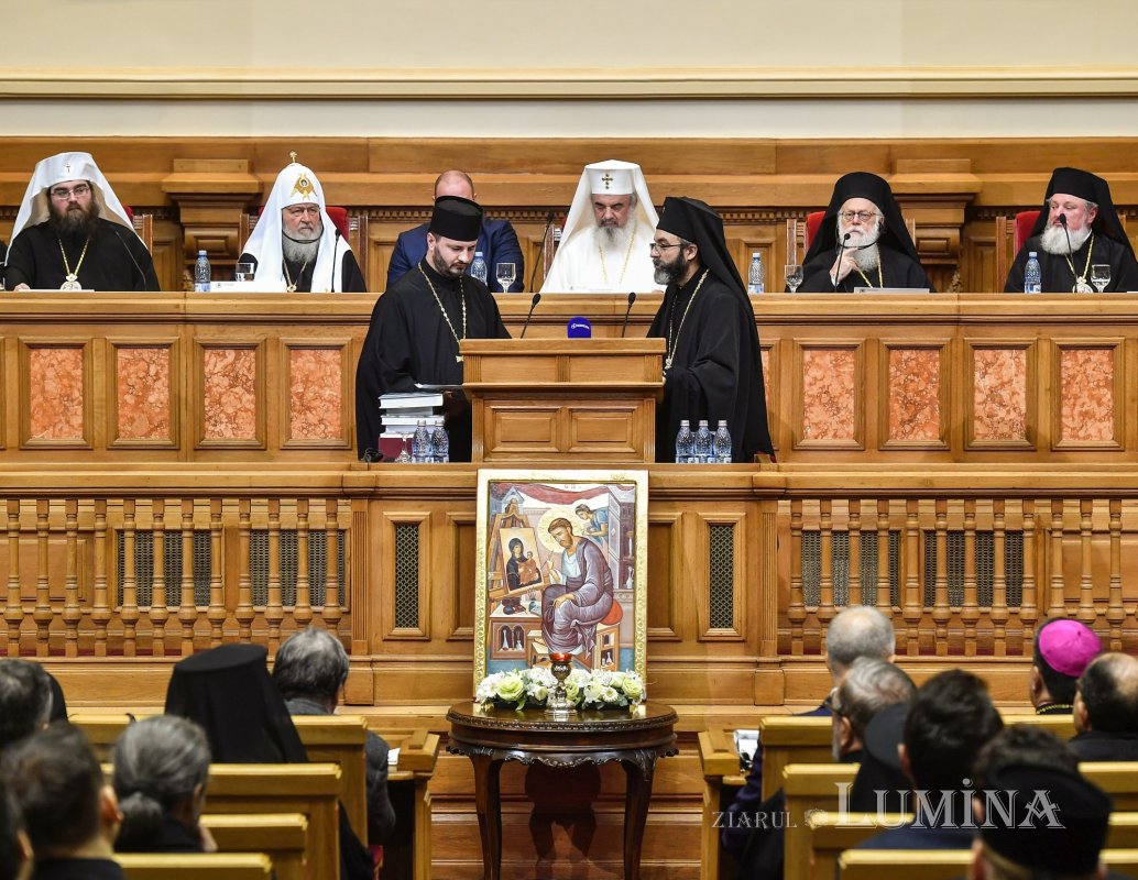 Ședința solemnă a Sfântului Sinod dedicată mărturisirii credinței în timpul regimului comunist 314611