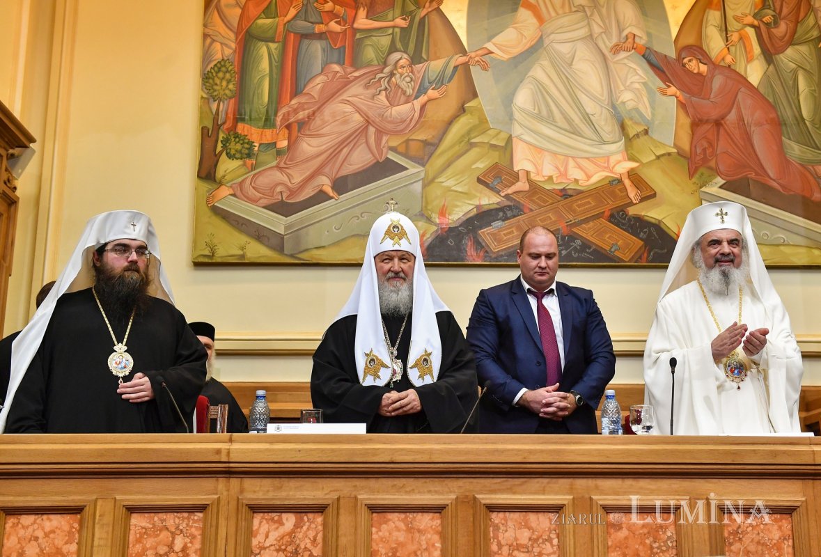 Ședința solemnă a Sfântului Sinod dedicată mărturisirii credinței în timpul regimului comunist 314618