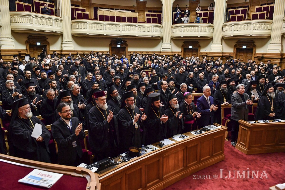 Ședința solemnă a Sfântului Sinod dedicată mărturisirii credinței în timpul regimului comunist 314620