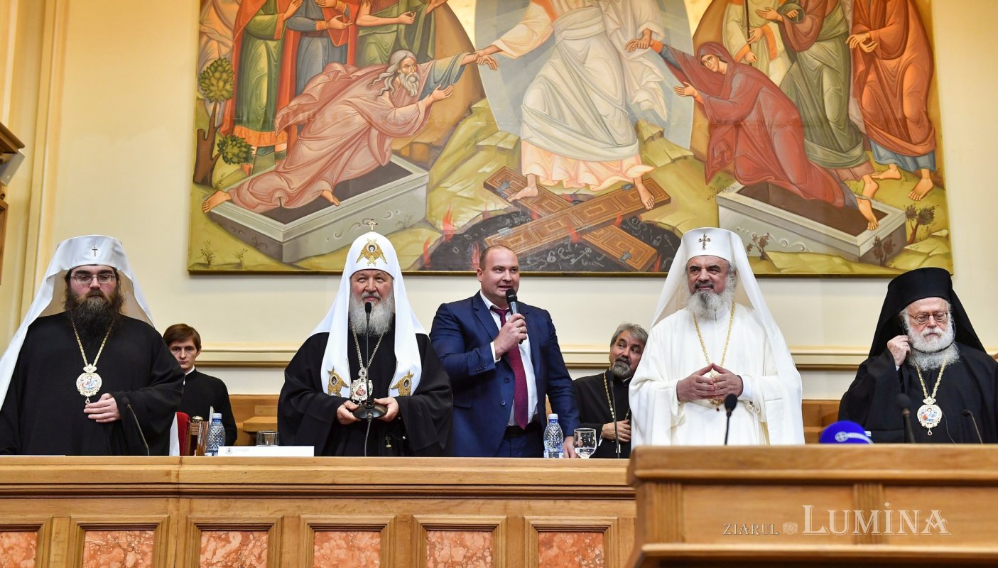 Ședința solemnă a Sfântului Sinod dedicată mărturisirii credinței în timpul regimului comunist 314621