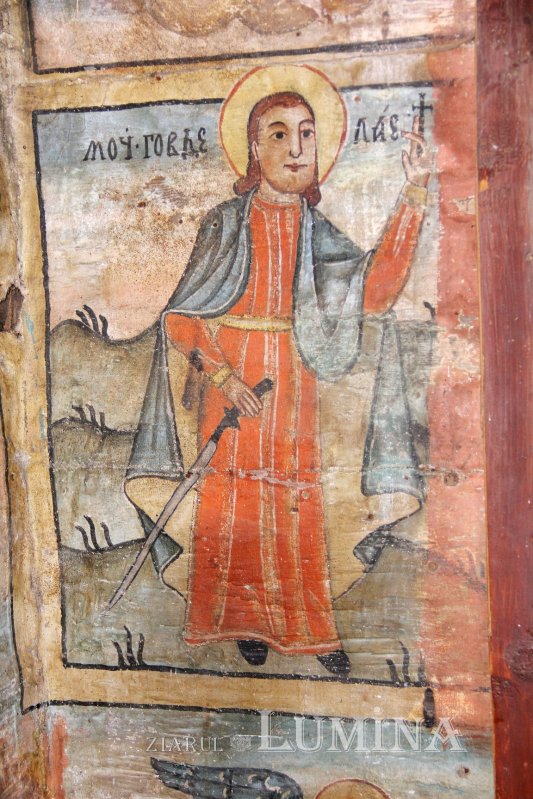 Biserica din Rogoz, coloana infinitului pe plaiuri maramureşene 25397