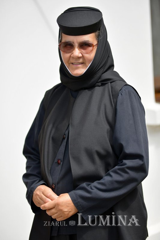 Minuni lucrate de Maica Domnului la Mănăstirea Țigănești 12657