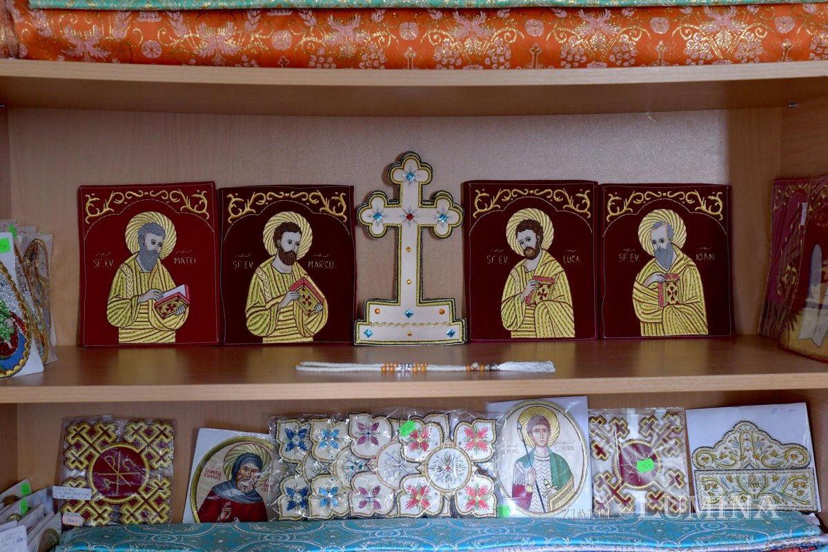 Minuni lucrate de Maica Domnului la Mănăstirea Țigănești 12668