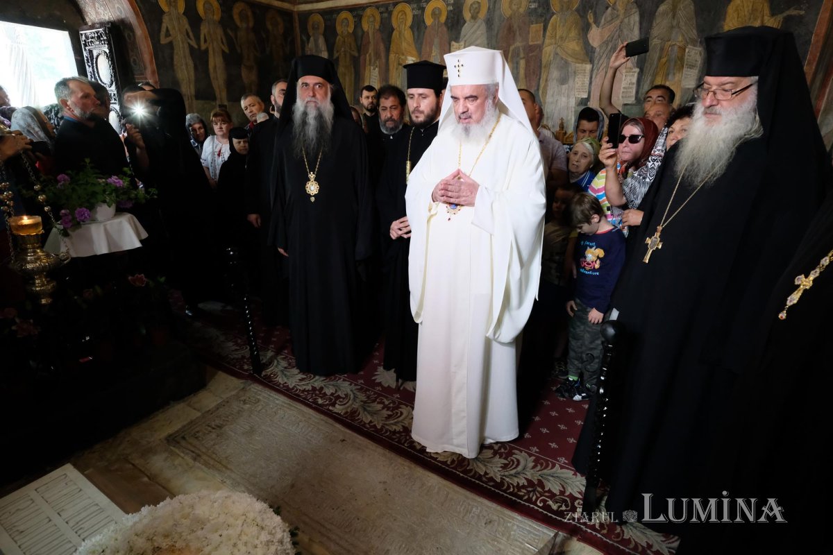 Continuarea unei moșteniri a Patriarhului Justinian 11054