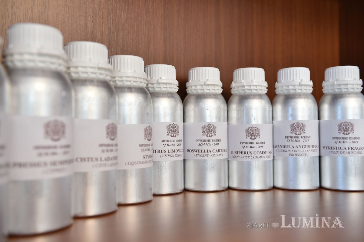 A început pregătirea Sfântului și Marelui Mir 111969