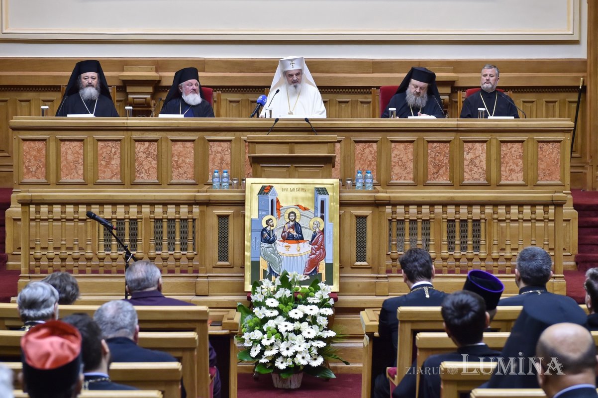 Dezbatere despre valorile și starea satului la Patriarhie  115990