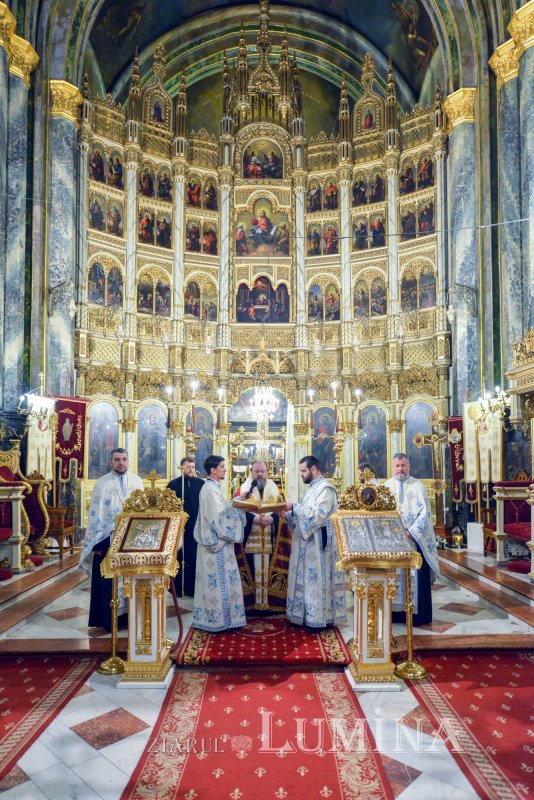 Conferință a clericilor prahoveni în Capitală  116086