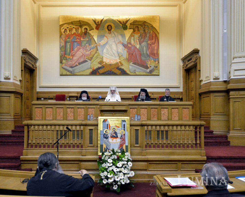 Conferință a clericilor prahoveni în Capitală  116091